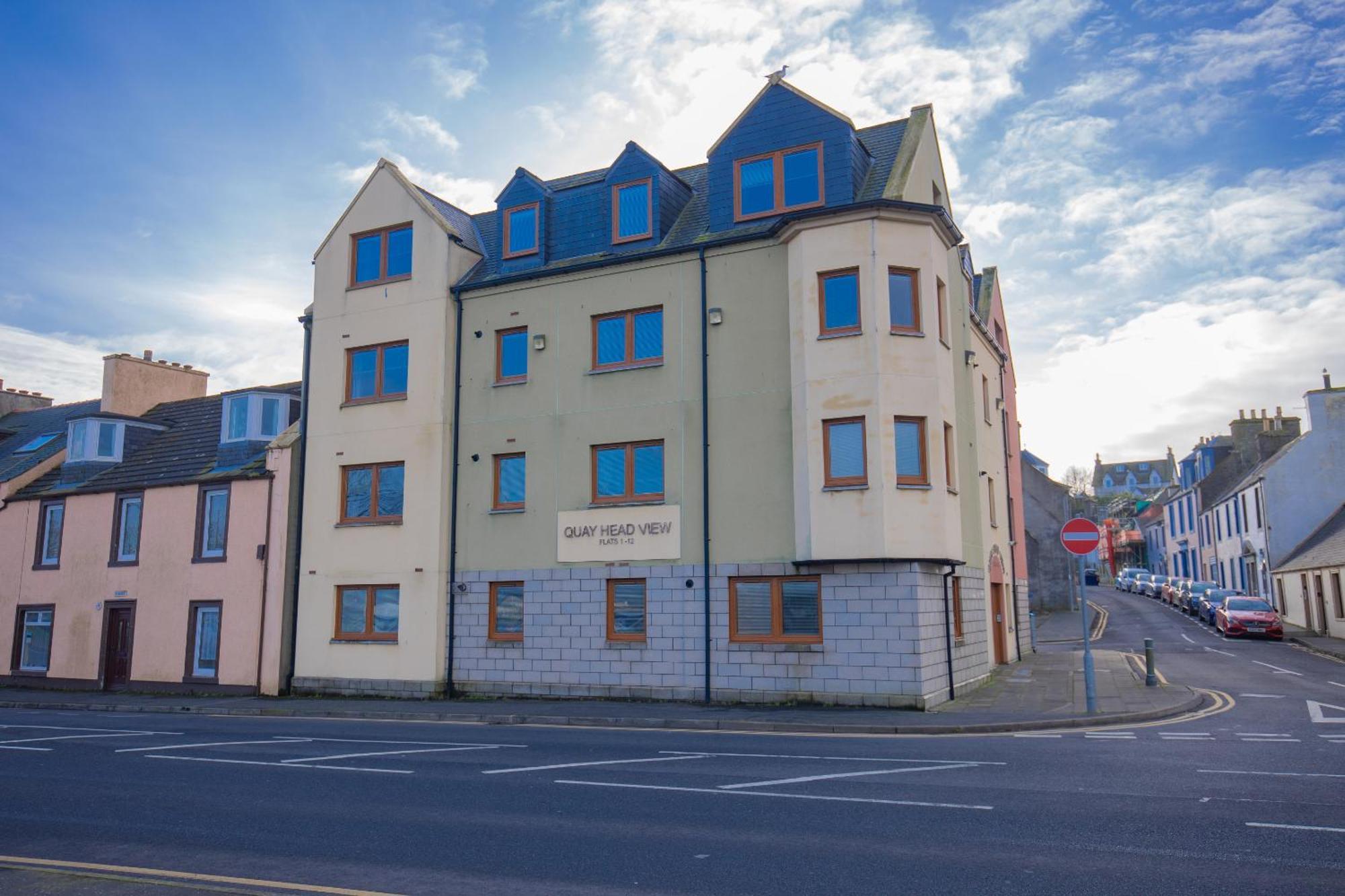 Quay Head View Aparthotel Stranraer Eksteriør bilde