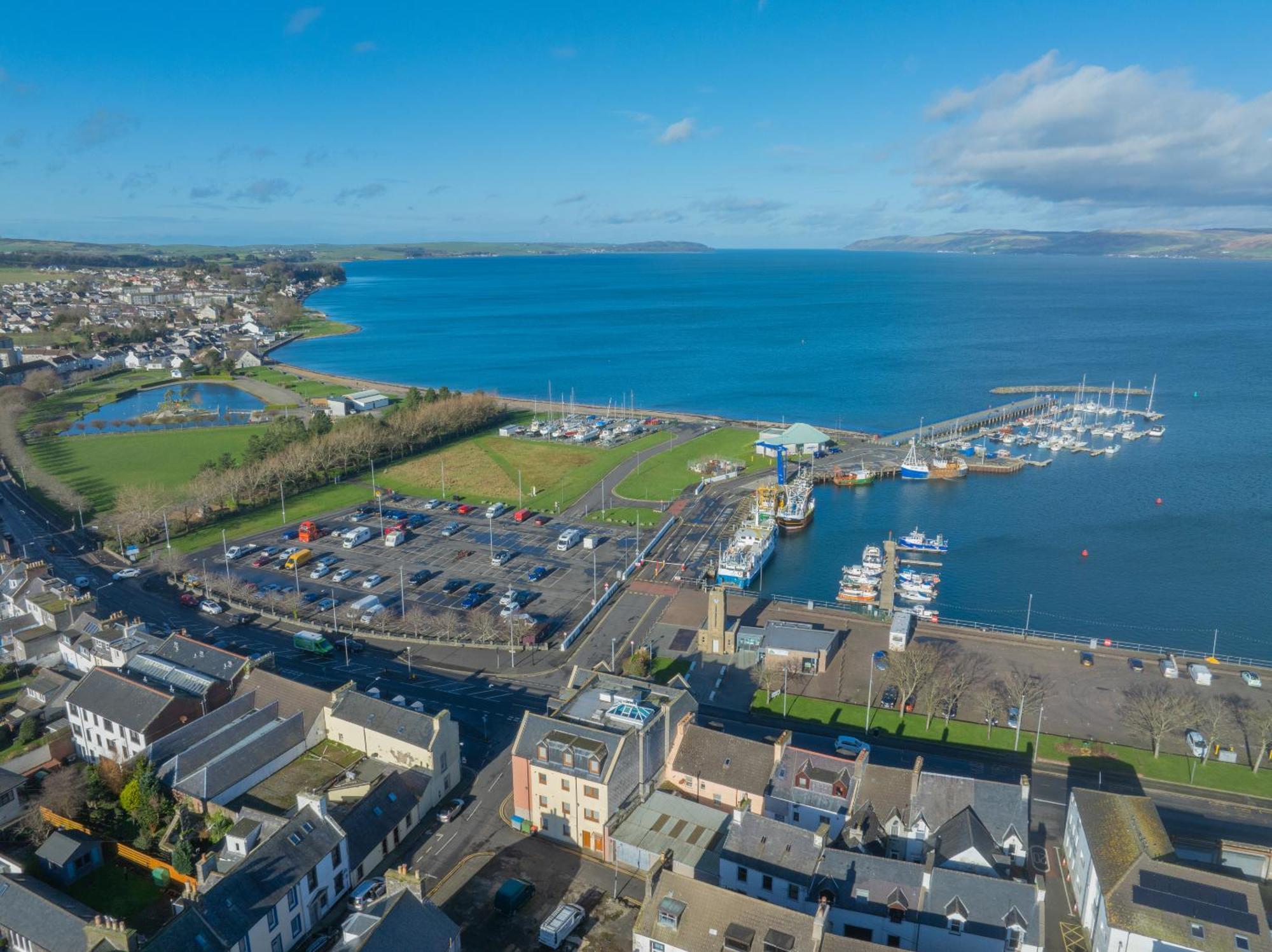 Quay Head View Aparthotel Stranraer Eksteriør bilde