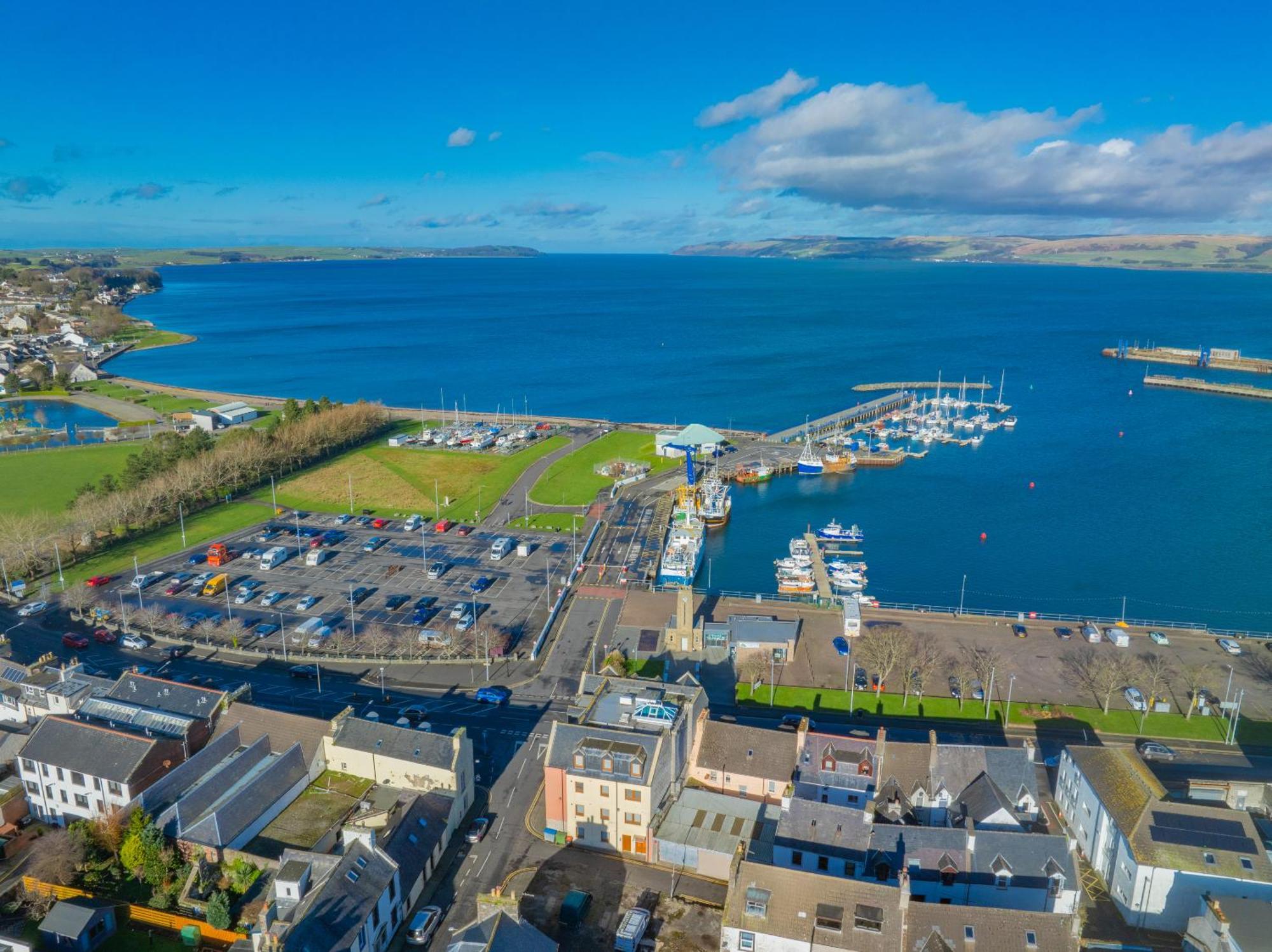 Quay Head View Aparthotel Stranraer Eksteriør bilde
